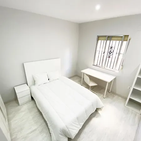 公寓 Apartamento San Judas 加的斯